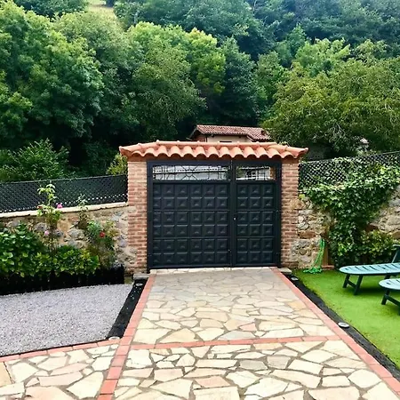 Holiday home La Casa Del Rio Pujayo